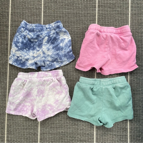 Bundle of 4 Cat & Jack Knit Shorts, 2T - Picture 2 of 2